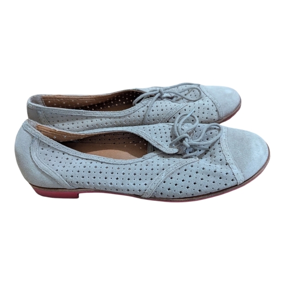 Dolce Vita Women's Beige Perforated Suede Oxford Shoes Size 8.5 - Picture 4 of 6